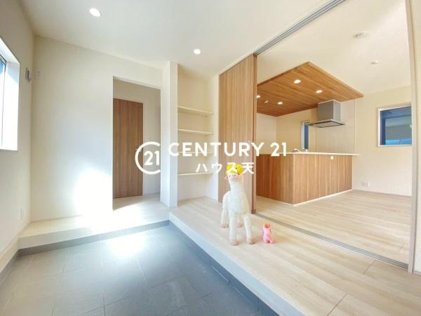 鶴ヶ島市大字下新田の新築一戸建(玄関)
