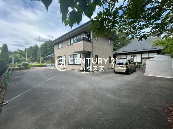 東松山市白山台店舗付き住宅