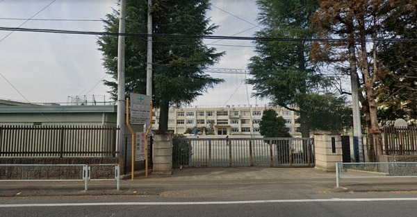 川越市笠幡　1号棟(川越市立霞ケ関小学校)
