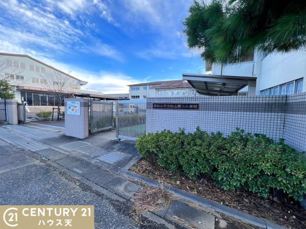 東松山市殿山町の中古一戸建て(東松山市立松山第二小学校)