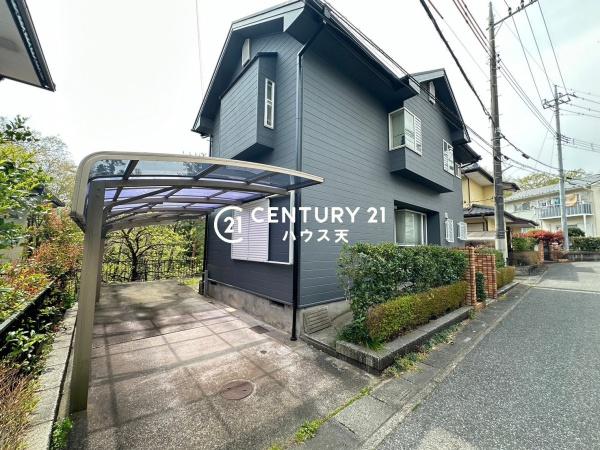 東松山市旗立台の家