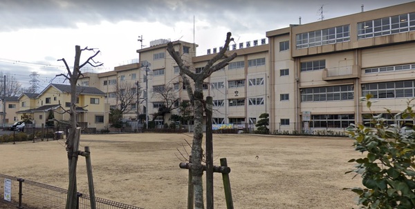川越市吉田４期１号棟(川越市立上戸小学校)