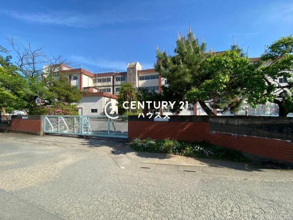 越生町上野東第5　2号棟(越生小学校)