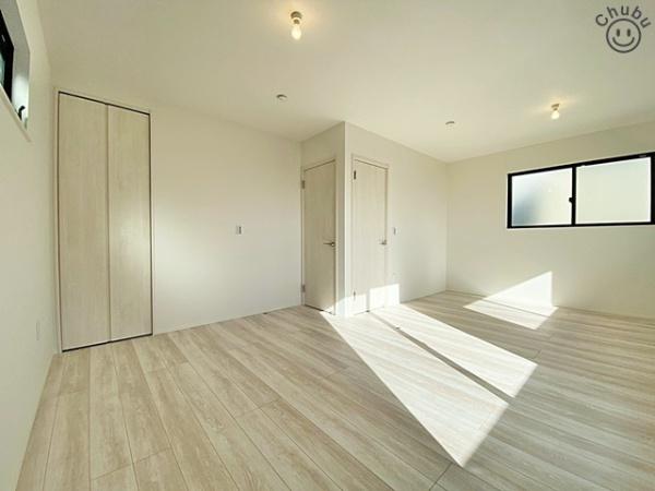 岡崎市鴨田町新築戸建全3棟B号棟