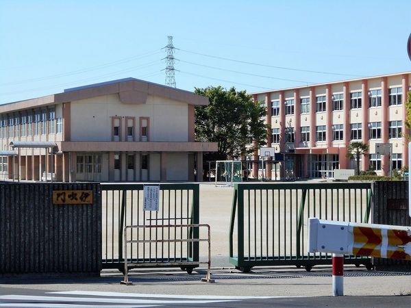 日進市岩崎町新築戸建全2棟1号棟(日進市立日進中学校)