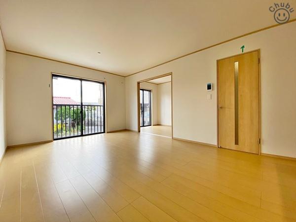 豊田市明和町新築戸建全3棟2号棟