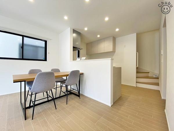 岡崎市東大友町新築戸建全5棟E号棟
