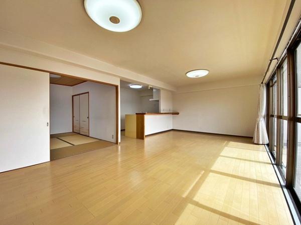 ・ユートピア小豆坂壱番館
