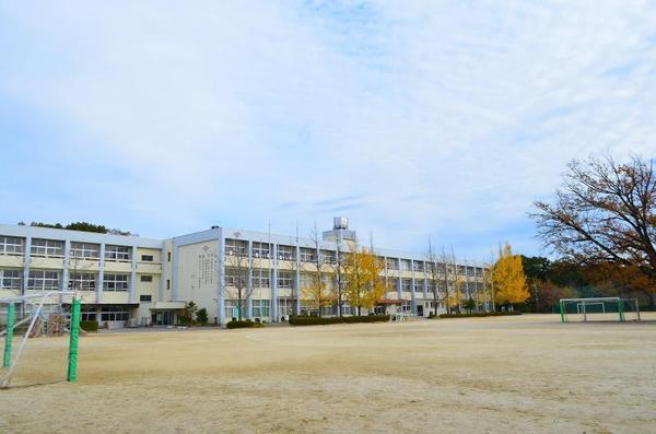 刈谷市井ヶ谷町新築戸建全2棟B号棟(刈谷市立富士松北小学校)