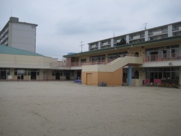 豊田市乙部ケ丘2丁目の中古一戸建て(幼保連携型認定こども園保見ヶ丘幼稚園)