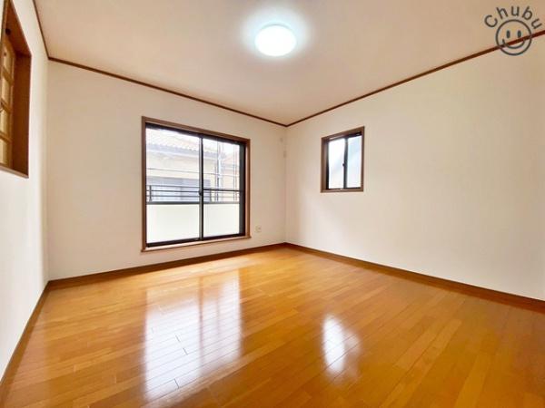 安城市里町１丁目の中古一戸建て