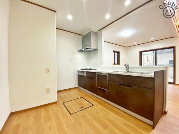 安城市里町１丁目の中古一戸建て