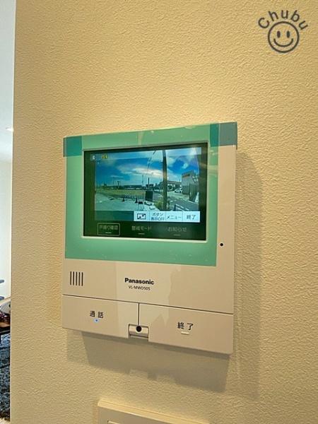 みよし市三好町木之本の中古一戸建て(玄関)