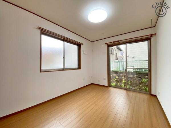 岡崎市松橋町1丁目の中古一戸建て(洋室)