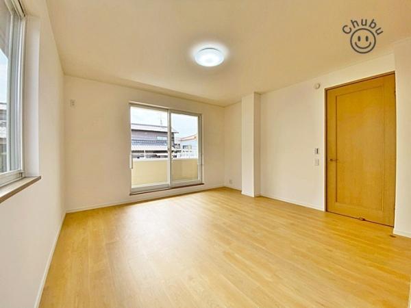 岡崎市滝町字丸根の中古一戸建て(寝室)