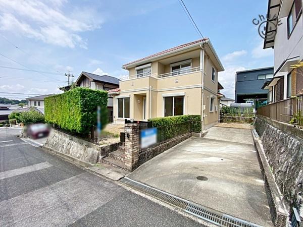 岡崎市滝町字丸根の中古一戸建て(駐車場)