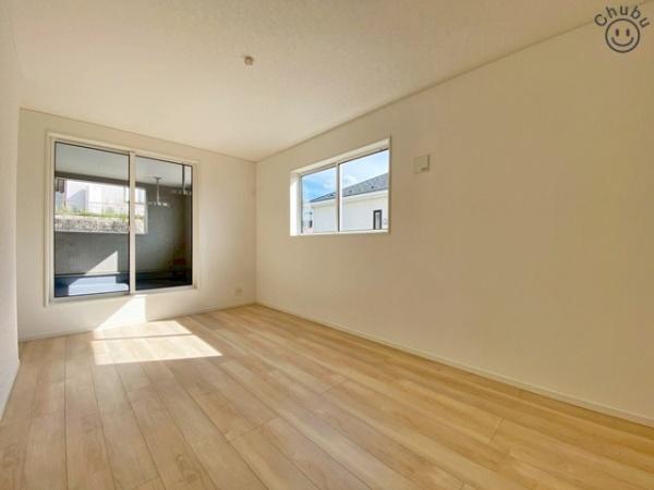 みよし市明知町新築戸建全3棟2号棟