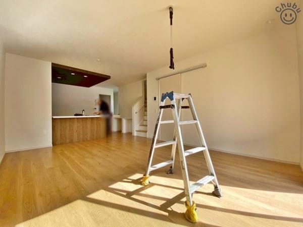 豊田市細谷町新築戸建全6棟5号棟(リビング)