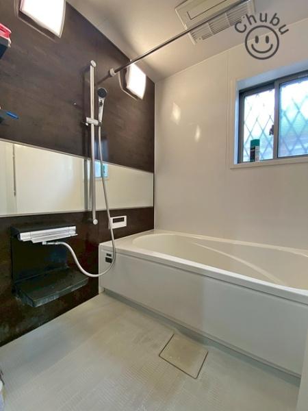 岡崎市上里１丁目の中古一戸建て