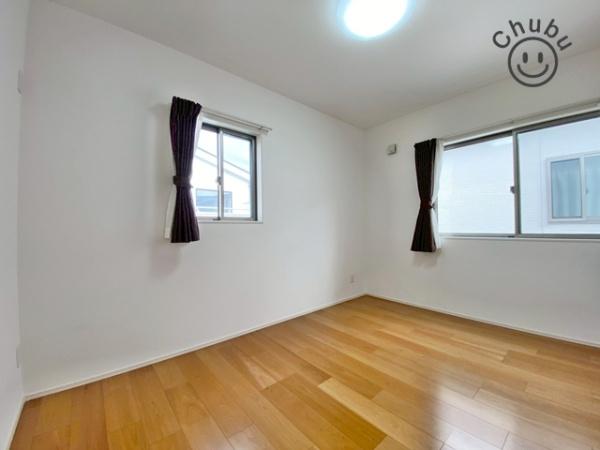 岡崎市上里１丁目の中古一戸建て