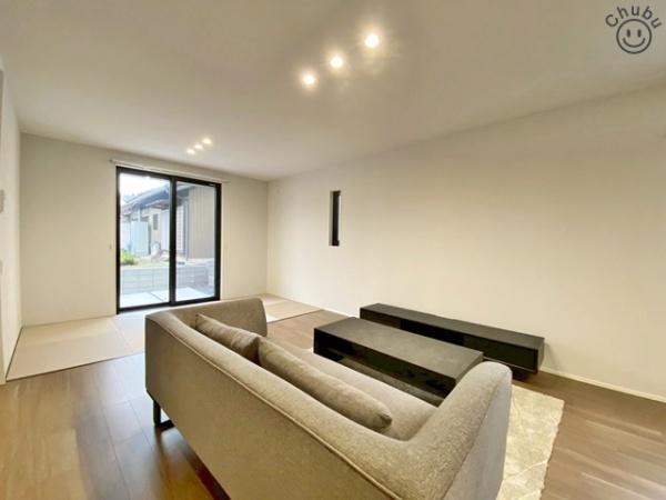 岡崎市若松町新築戸建全2棟A号棟