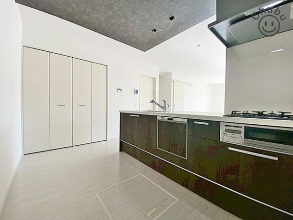 岡崎市上里新築戸建全3棟2号棟