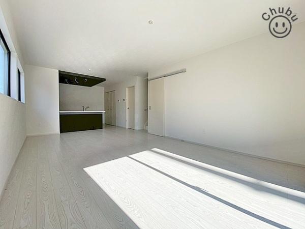 岡崎市上里新築戸建全3棟2号棟