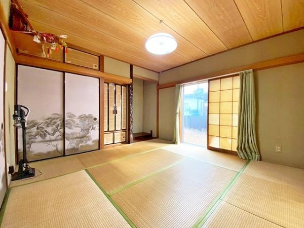 岡崎市竜美東２丁目の中古一戸建て
