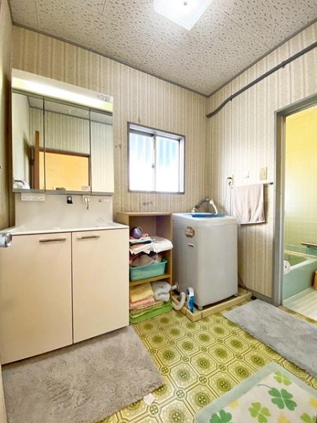 岡崎市竜美東２丁目の中古一戸建て