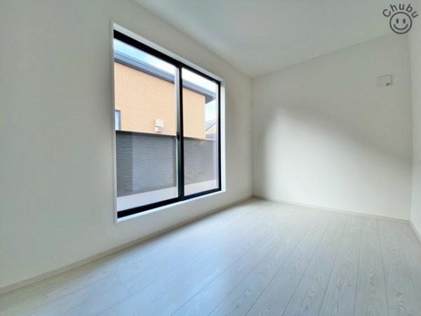 岡崎市六名南新築戸建全1棟