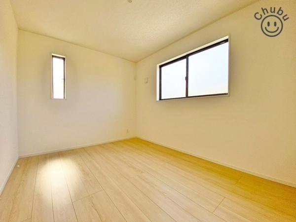 豊田市西中山町新築戸建全3棟2号棟