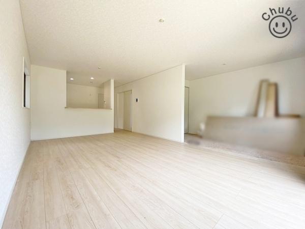 豊田市西中山町新築戸建全3棟2号棟