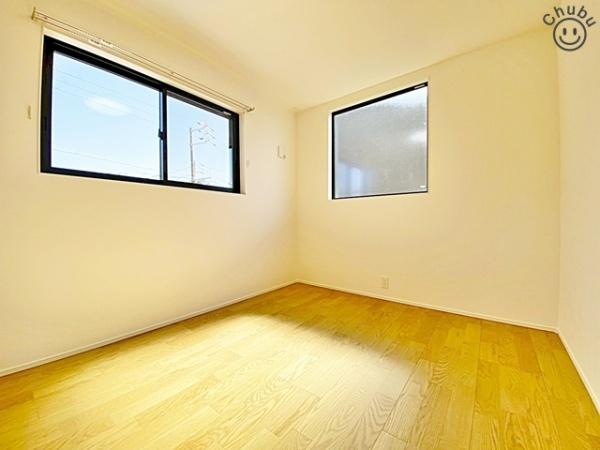 岡崎市矢作町新築戸建全3棟B棟