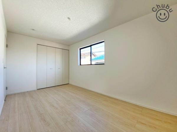 岡崎市矢作町新築戸建全3棟2号棟