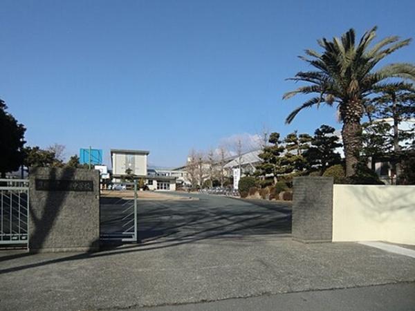 豊川市諏訪西町新築戸建全3棟3号棟(代田中学校)