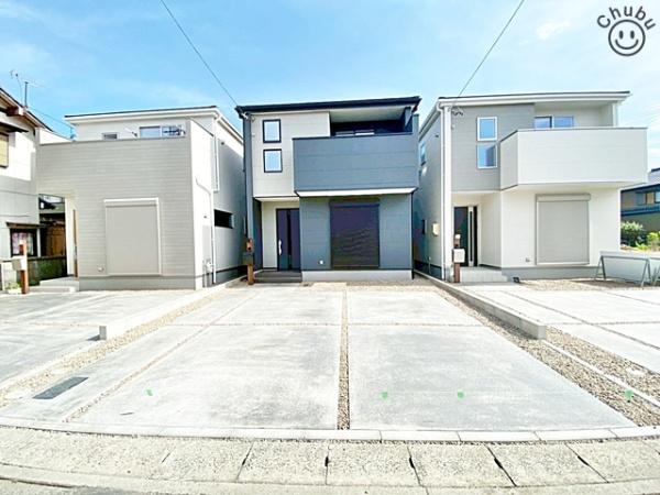 豊川市諏訪西町新築戸建全3棟2号棟