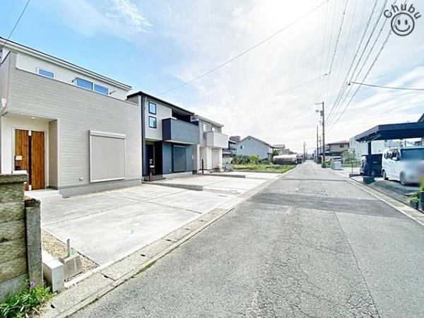 豊川市諏訪西町新築戸建全3棟2号棟