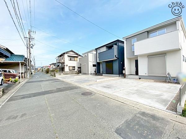 豊川市諏訪西町新築戸建全3棟2号棟