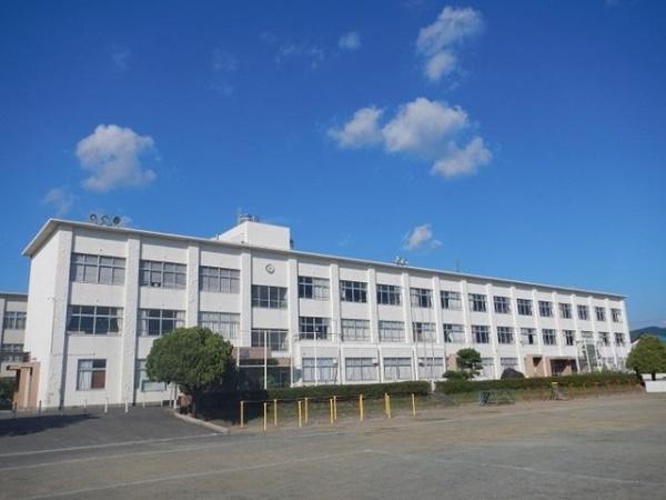 豊橋市忠興１丁目の中古一戸建て(鷹丘小学校)