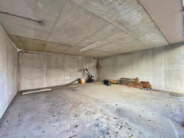 岡崎市竜美東２丁目の土地