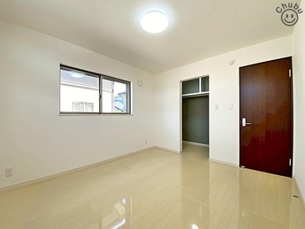 東海市加木屋町北鹿持の中古一戸建て