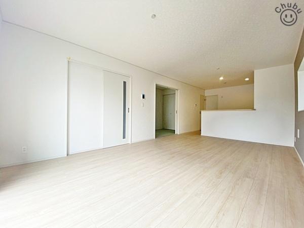 岡崎市上地6丁目新築戸建全7棟2号棟