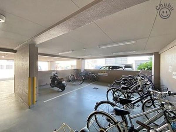 グローリアスコート東刈谷駅前
