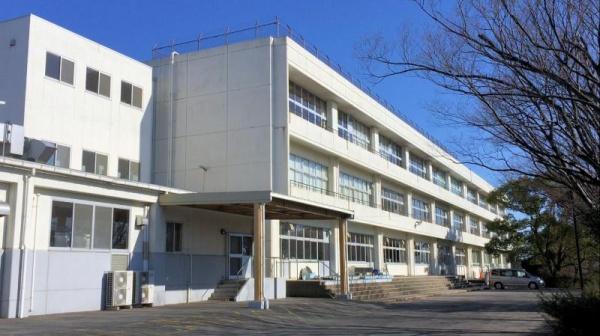 大府市朝日町新築戸建全5棟1号棟(大府中学校)