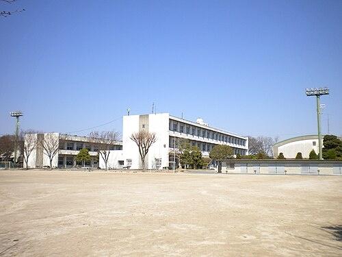 豊川市伊奈町南山新田新築戸建全1棟(小坂井東小学校)