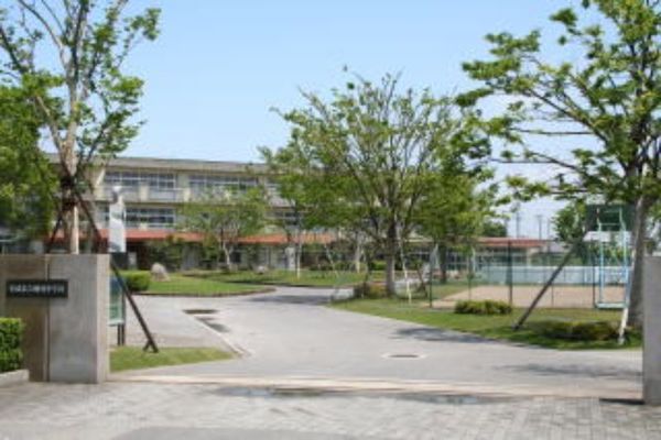 安城市根崎町新築戸建全4棟1号棟(安城市立明祥中学校)