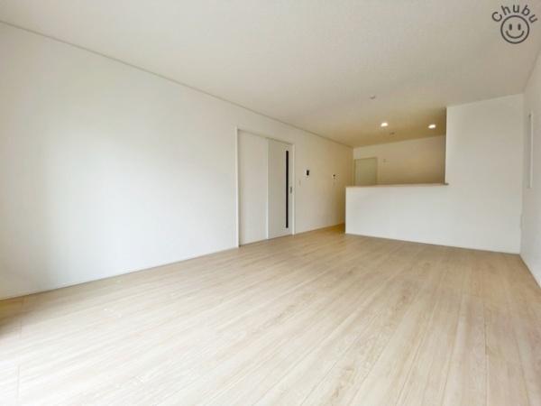 岡崎市中町新築戸建全3棟2号棟