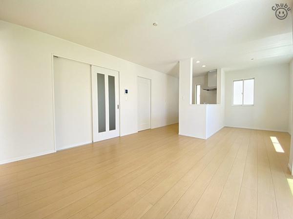 半田市旭町新築戸建全3棟2号棟