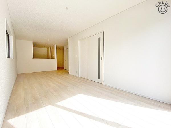 東海市高横須賀町新築戸建全3棟3号棟