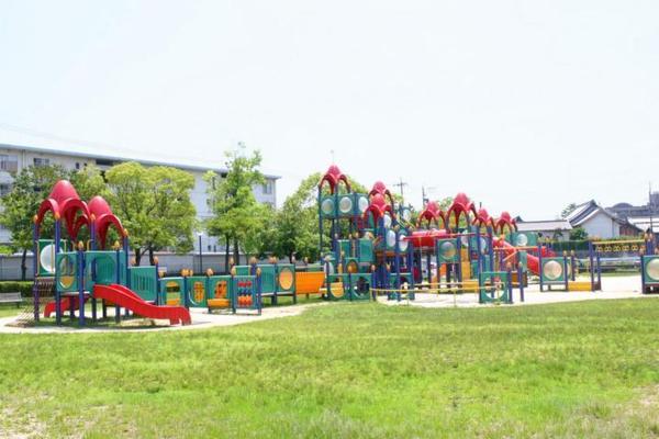 刈谷市今川町田地池の土地(刈谷市総合運動公園)